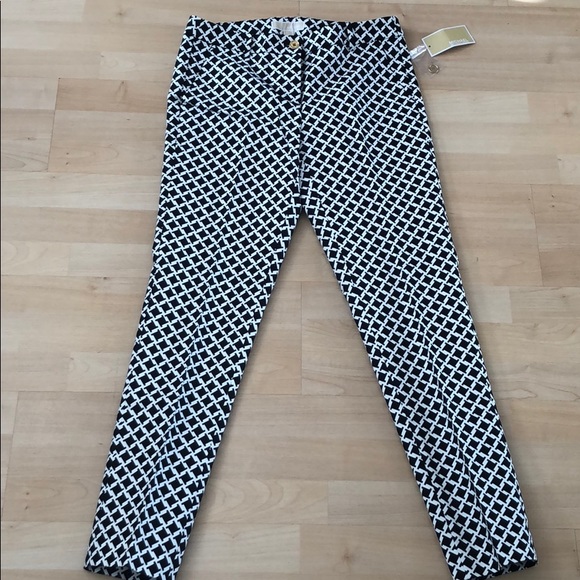 Michael Kors pants size 4 new with tag $110 - Picture 2 of 4